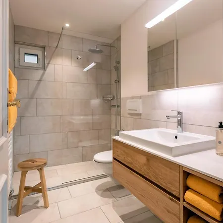 アパート Chalchboda 1 アローザ